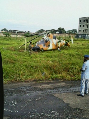 helico_crashed_cr_thierry_ngongang_001_ns_600[1]
