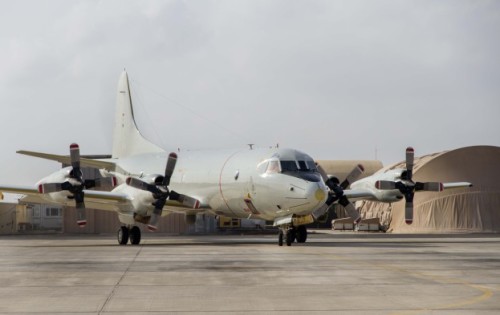 Ankunft der P-3C am Flughafen von Djibouti