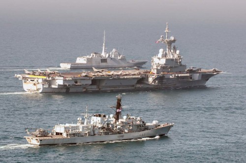 HMS St Albans and French carrier Charles de Gaulle