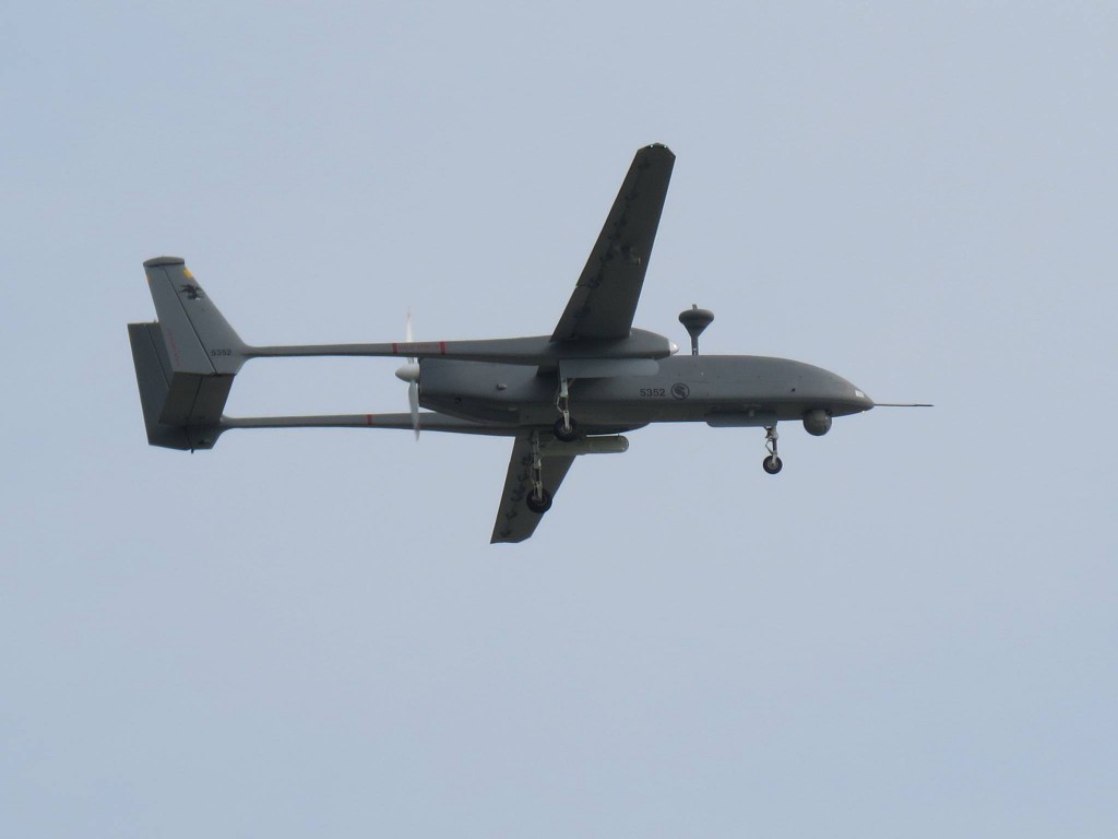 Photo: RSAF Heron 1 UAV deployed to Taiwan – Alert 5