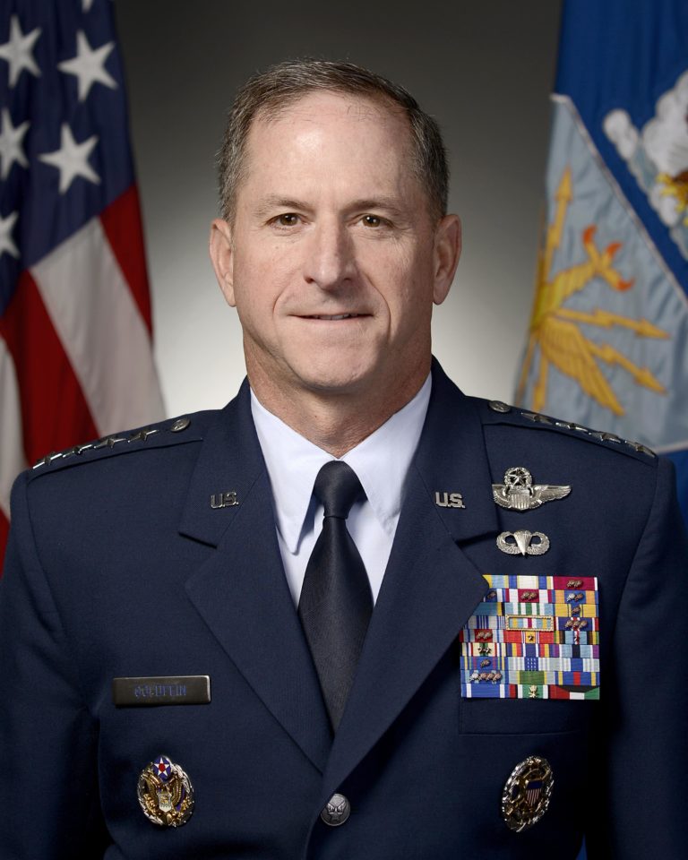 first-f-117-pilot-to-head-the-u-s-air-force-alert-5