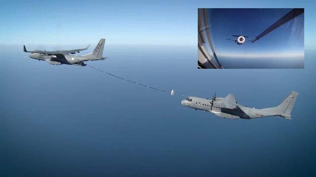 Video of the first Airbus C295W aerial tanker trial