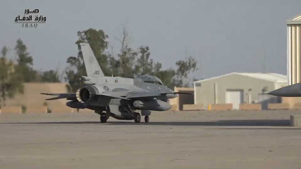 Iraq takes delivery of another 6 F-16s
