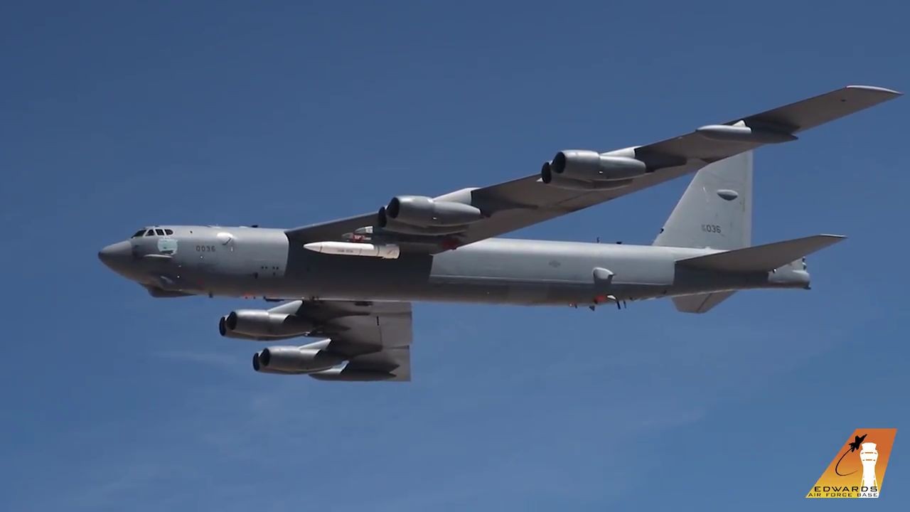 Video of AGM-184A’s first flight