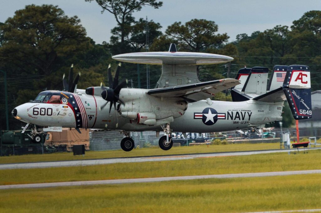 VAW-123 retires E-2C Hawkeye, embraces E-2D Advanced Hawkeye era - Alert 5